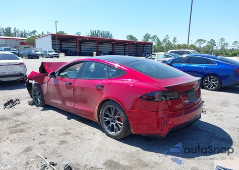 2025 Tesla Model S Plaid z USA, uszkodzony, nr VIN 5YJSA1E67SF549336